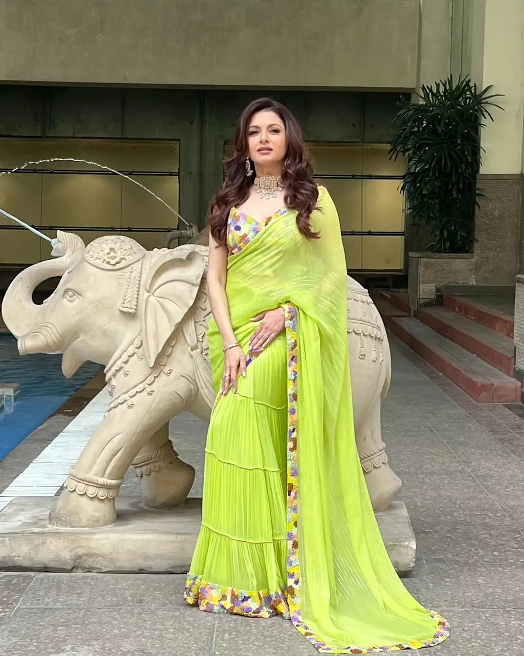 Bollywood Actress Bhagyashree Stills in Lemon Green Saree